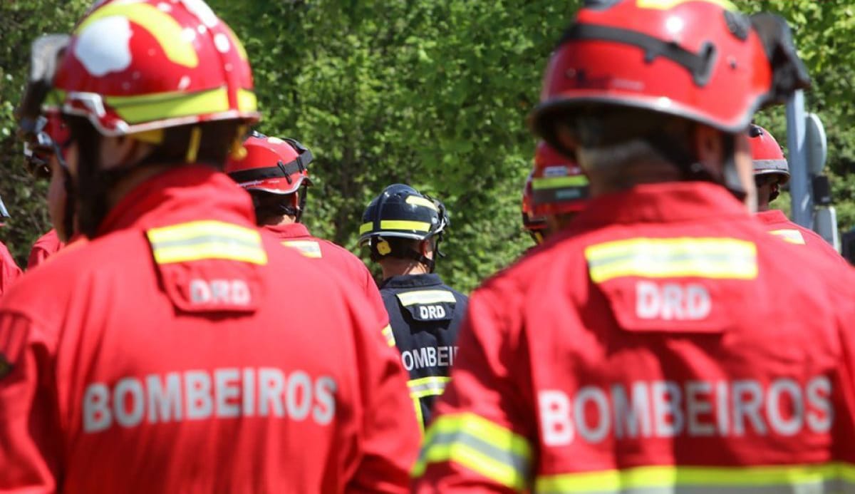Governo cria grupo de trabalho para preparar proposta de carreira para bombeiros